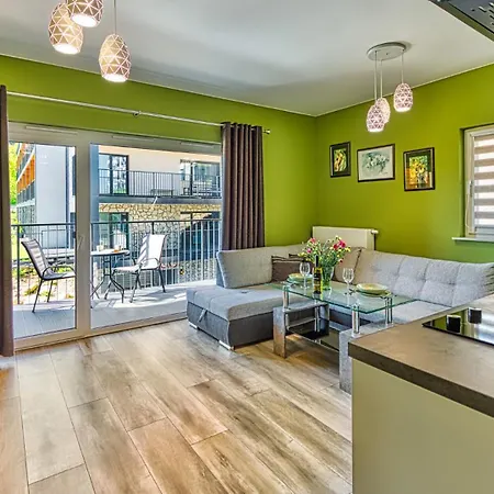 18 Izerski Obok Sky Walk Z Ogolnodostepna Sauna - 5d Apartman